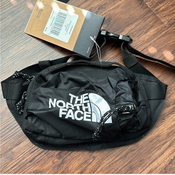 The North Face Handbags - The NorthFace boser waist pack